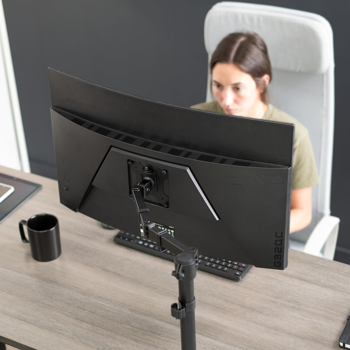 VIVO Single Monitor Arm Desk Mount, Holds Screens up to 32 inch Regular and 38 inch Ultrawide, Fully Adjustable Stand with C-Clamp and Grommet Base, VESA 75x75mm or 100x100mm, Black, STAND-V001 🍁 All In One Marketplace Canada