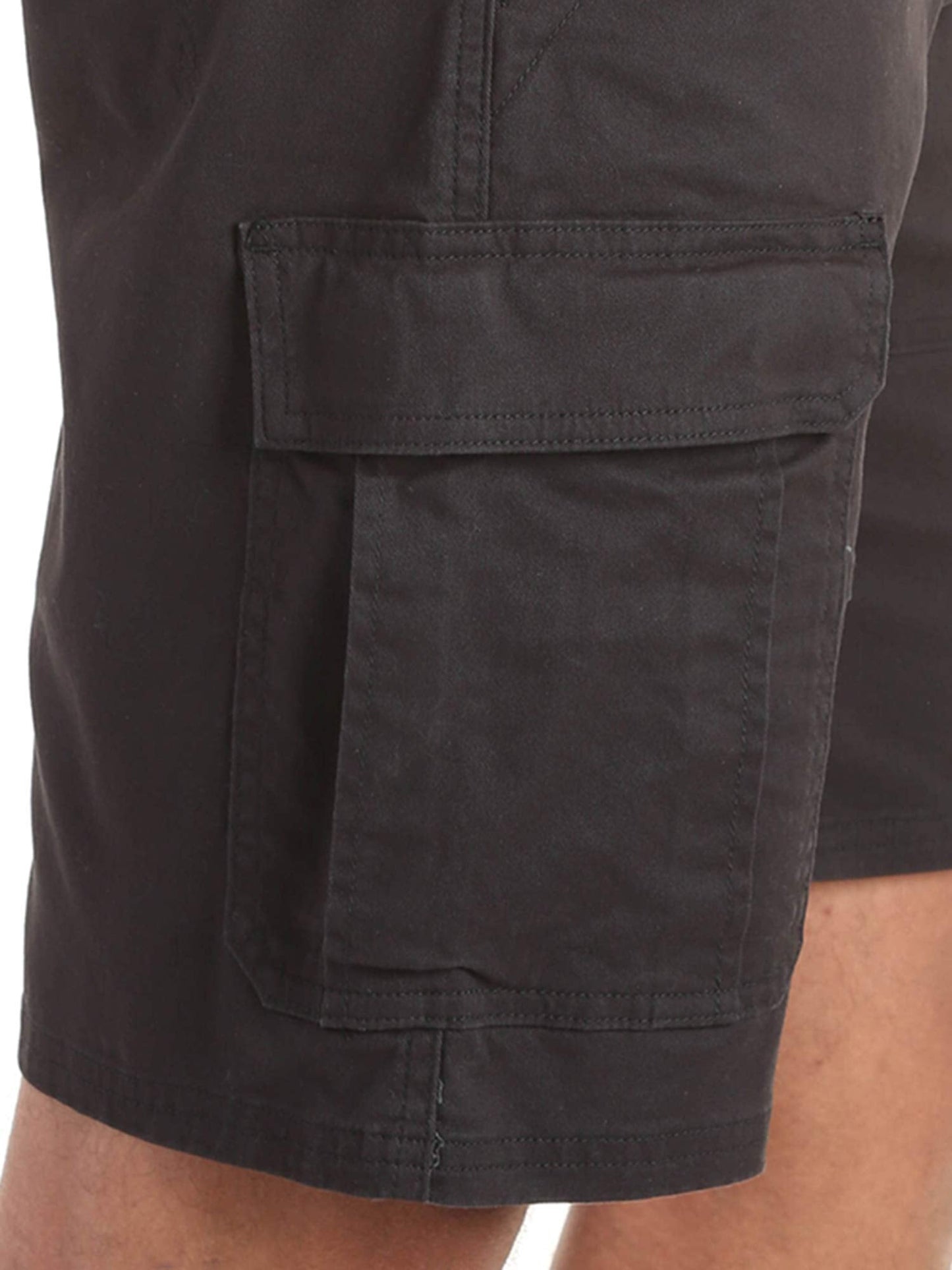 Wrangler Authentics Men's Classic Cargo Stretch Short, Black Twill, 42 ๐ All In One Marketplace Canada