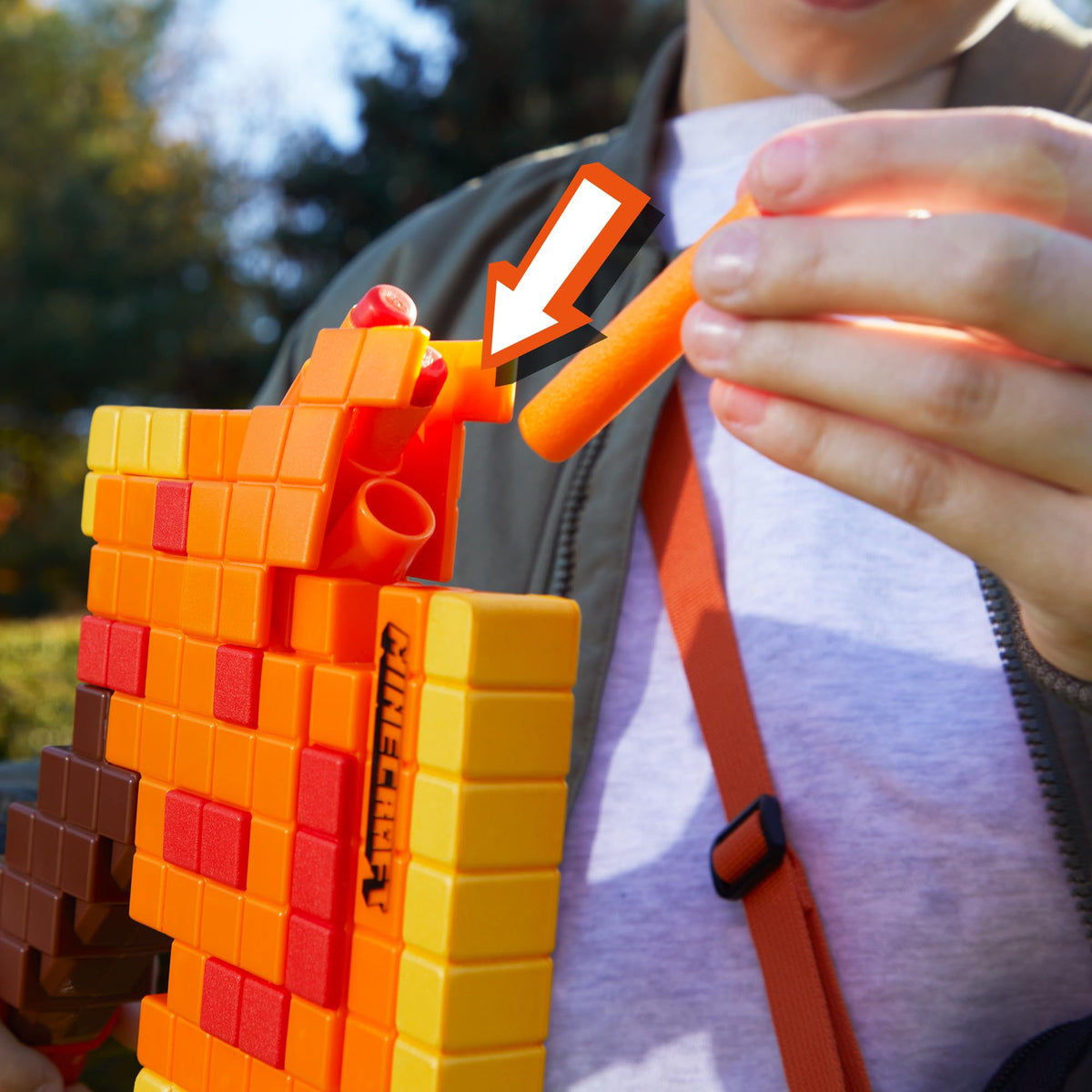 Nerf Minecraft Firebrand, Dart Blasting Axe, 6 Nerf Elite Foam Darts, Design Inspired by Minecraft Axe in The Game, Pull Down Priming, Minecraft Toys ๐ All In One Marketplace Canada