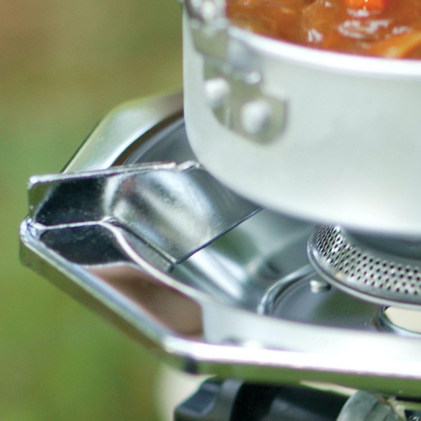Coleman Bottletop Propane Camping Stove, Portable 1-Burner Adjustable Stove with Wind Baffles, Pressure Regulator, and 10,000 BTUs of Power; Ideal for Camping, Hiking, Backpacking, & More ๐ All In One Marketplace Canada