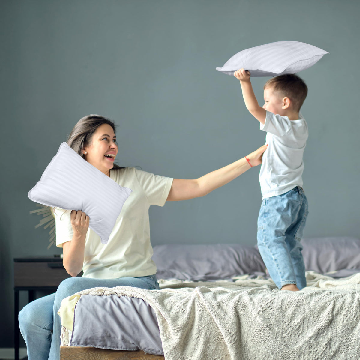 Utopia Bedding Toddler Pillow (White, 2 Pack), 13x18 Toddler Pillows for Sleeping, Soft and Breathable Cotton Blend Shell, Polyester Filling, Small Kids Pillow Perfect for Toddler Bed and Travel ๐ All In One Marketplace Canada