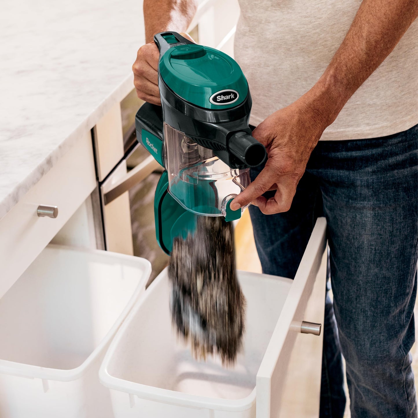 Shark Ultra Lightweight Corded Stick Vacuum with Easy Empty Cup, Fingertip Controls, Powerful Suction and Advanced Swivel Steering Over Hardwood Or Carpet (Emerald) CS110EMC (Canadian Version) ๐ All In One Marketplace Canada