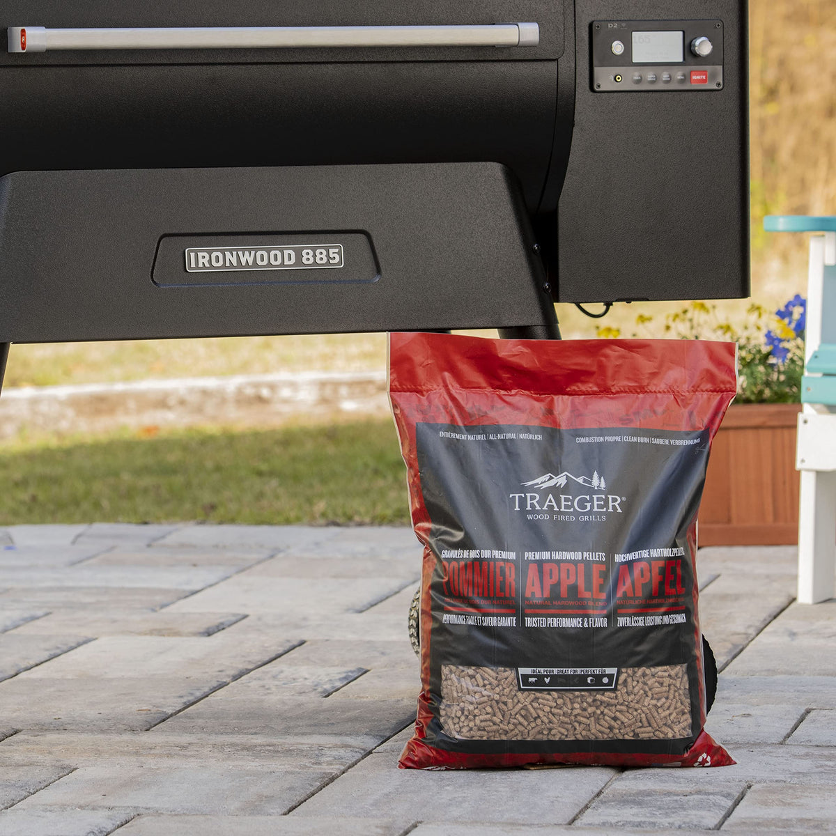Traeger Grills Apple 100% All-Natural Wood Pellets for Smokers and Pellet Grills. BBQ, Bake, Roast, and Grill, 20 lb. Bag š All In One Marketplace Canada