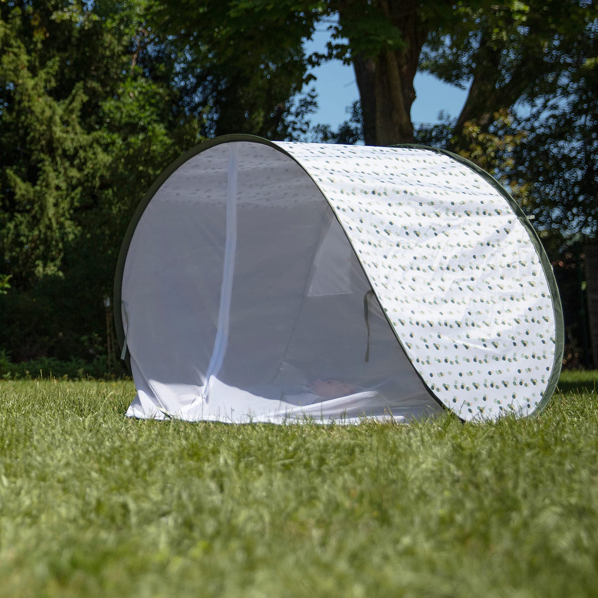 Babymoov Anti-UV Baby & Toddler Beach Tent, Pop-Up Sun Shade Shelter with UPF 50+ Protection, Portable Outdoor Canopy, Ventilated Shade, Floor Mat & Carry Bag, Provence ๐ All In One Marketplace Canada