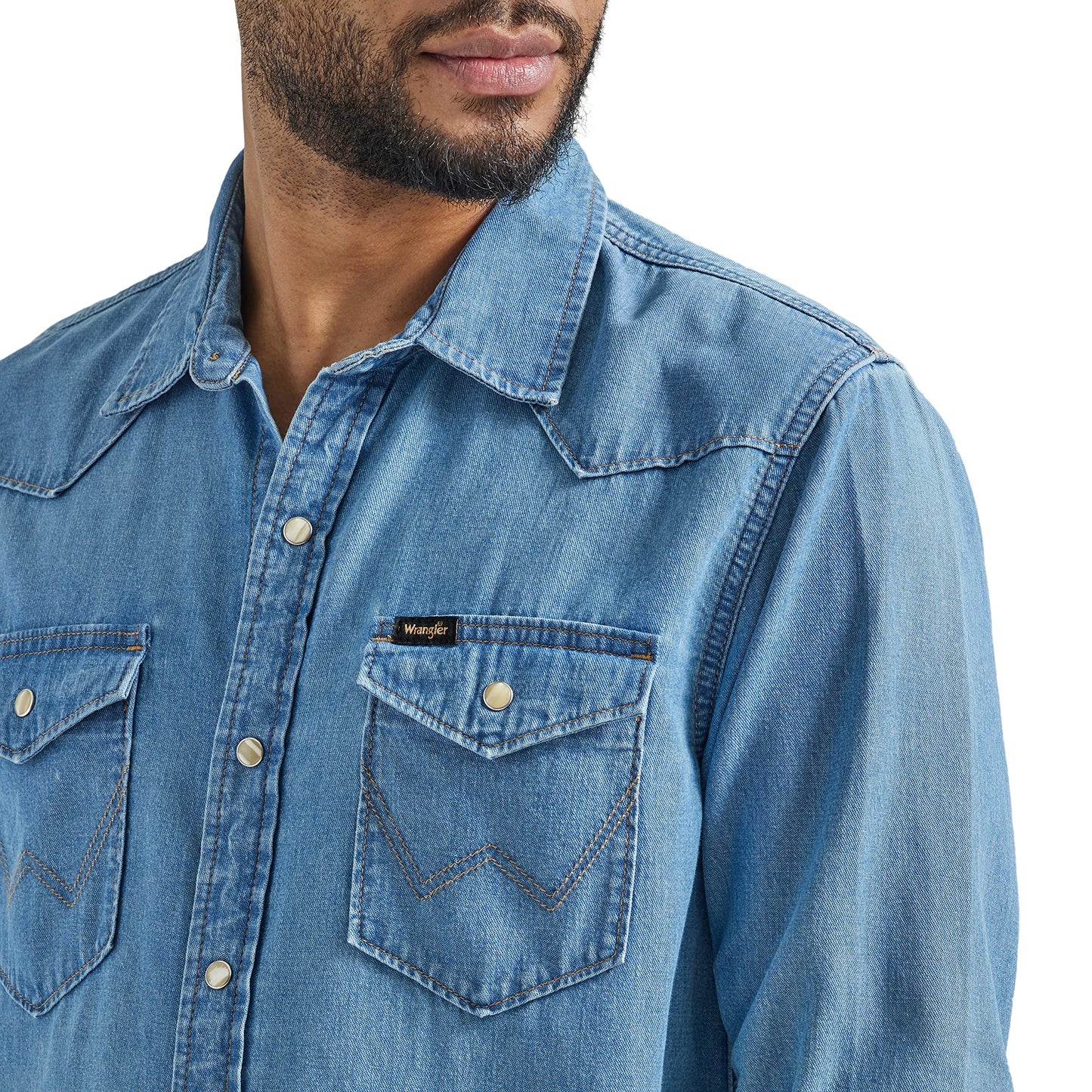 Wrangler Men's Iconic Denim Regular Fit Snap Shirt, Lake Wash, Large ๐ All In One Marketplace Canada