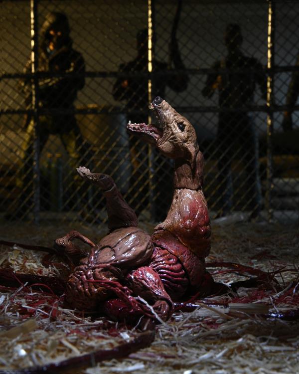 The Thing Ultimate Dog Creature Set