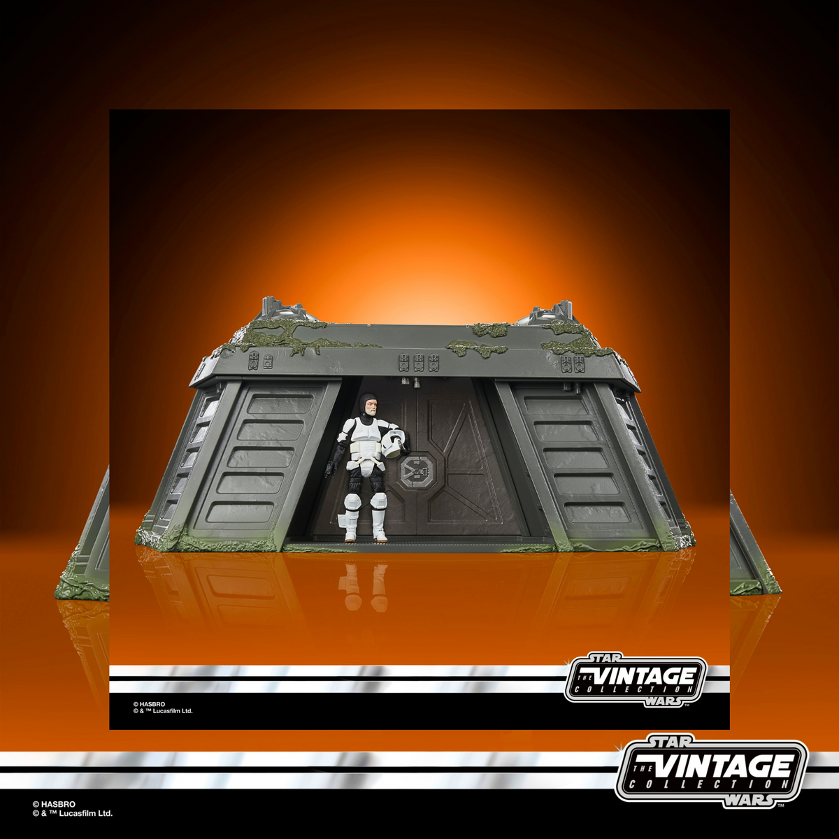 Star Wars The Vintage Collection Endor Bunker Playset with Action Figure