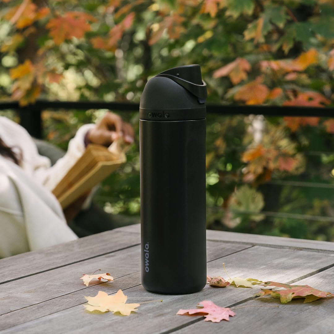 Owala FreeSip Insulated Stainless Steel Water Bottle with Straw, BPA-Free Sports Water Bottle, Great for Travel, 40 Oz, Very, Very Dark 🍁 All In One Marketplace Canada
