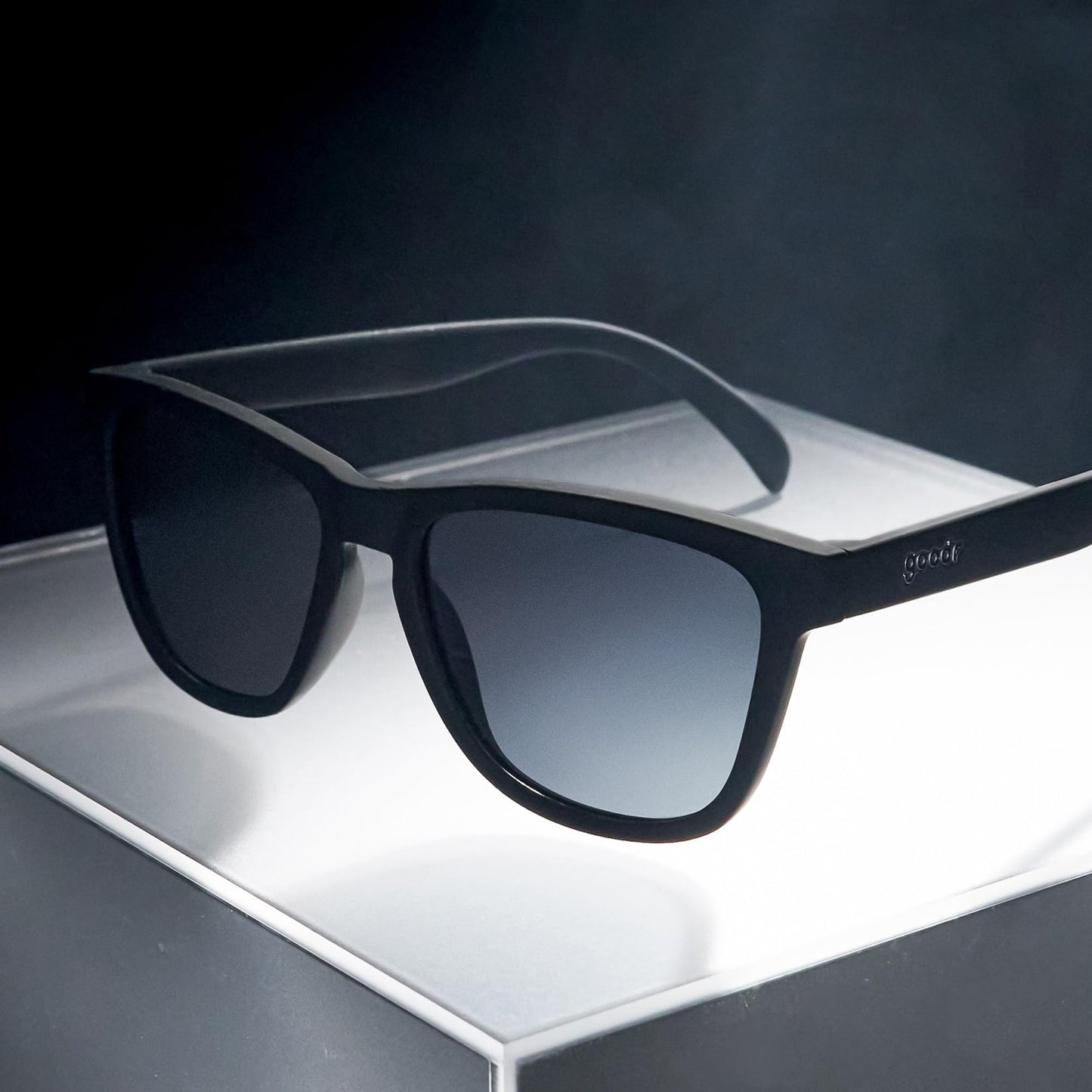 goodr A Unicorn's Calamity Polarized Sunglasses, Medium Sized (OG), Black Solid Frames with Black Non-Reflective Glare Reducing Lenses, UV400 Protection, No Slip, No Bounce 🍁 All In One Marketplace Canada