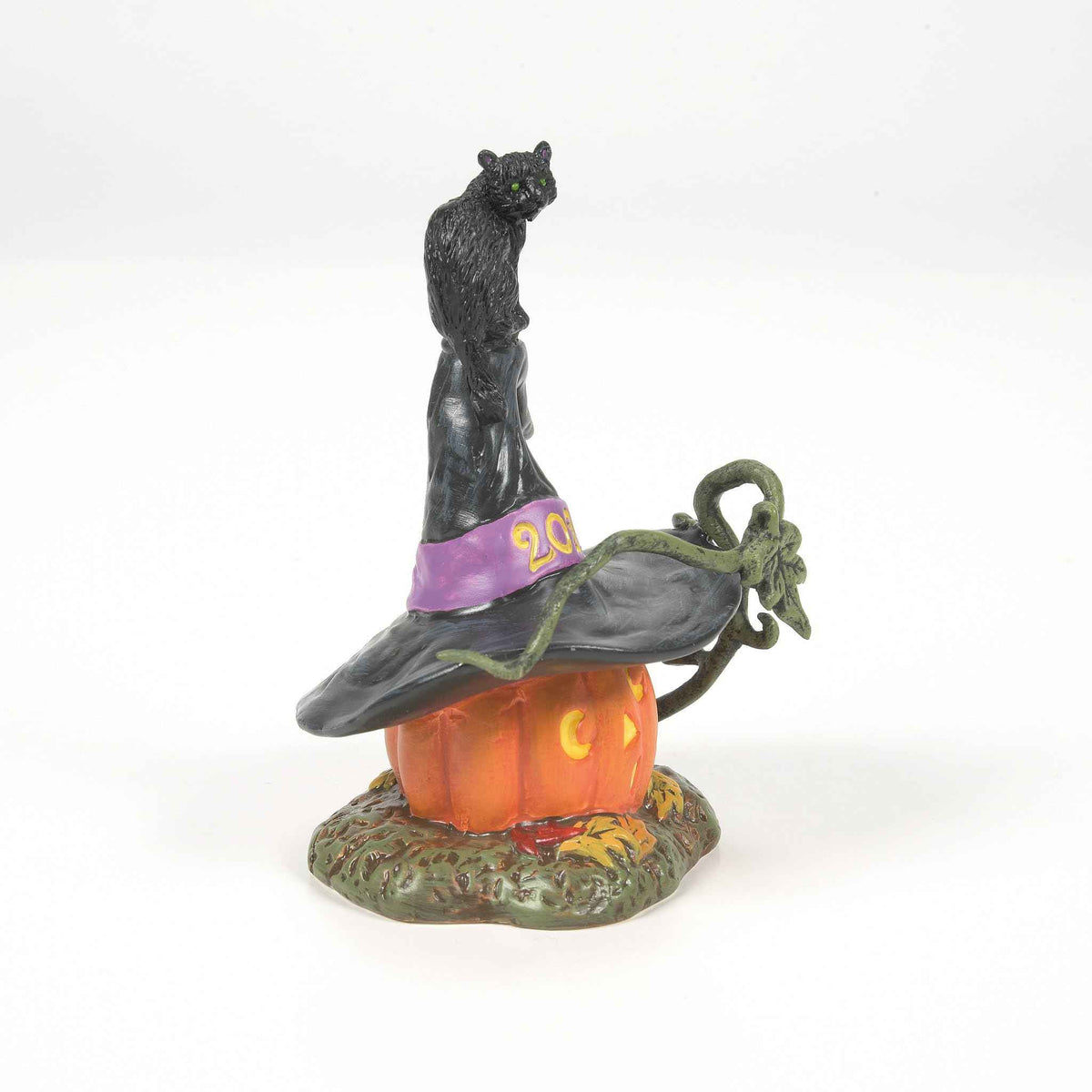 Department 56 Village Collection Accessories Halloween Feline Noir Cat on Pumpkin 2025 Dated Figurine, 4.02 Inch, Multicolor