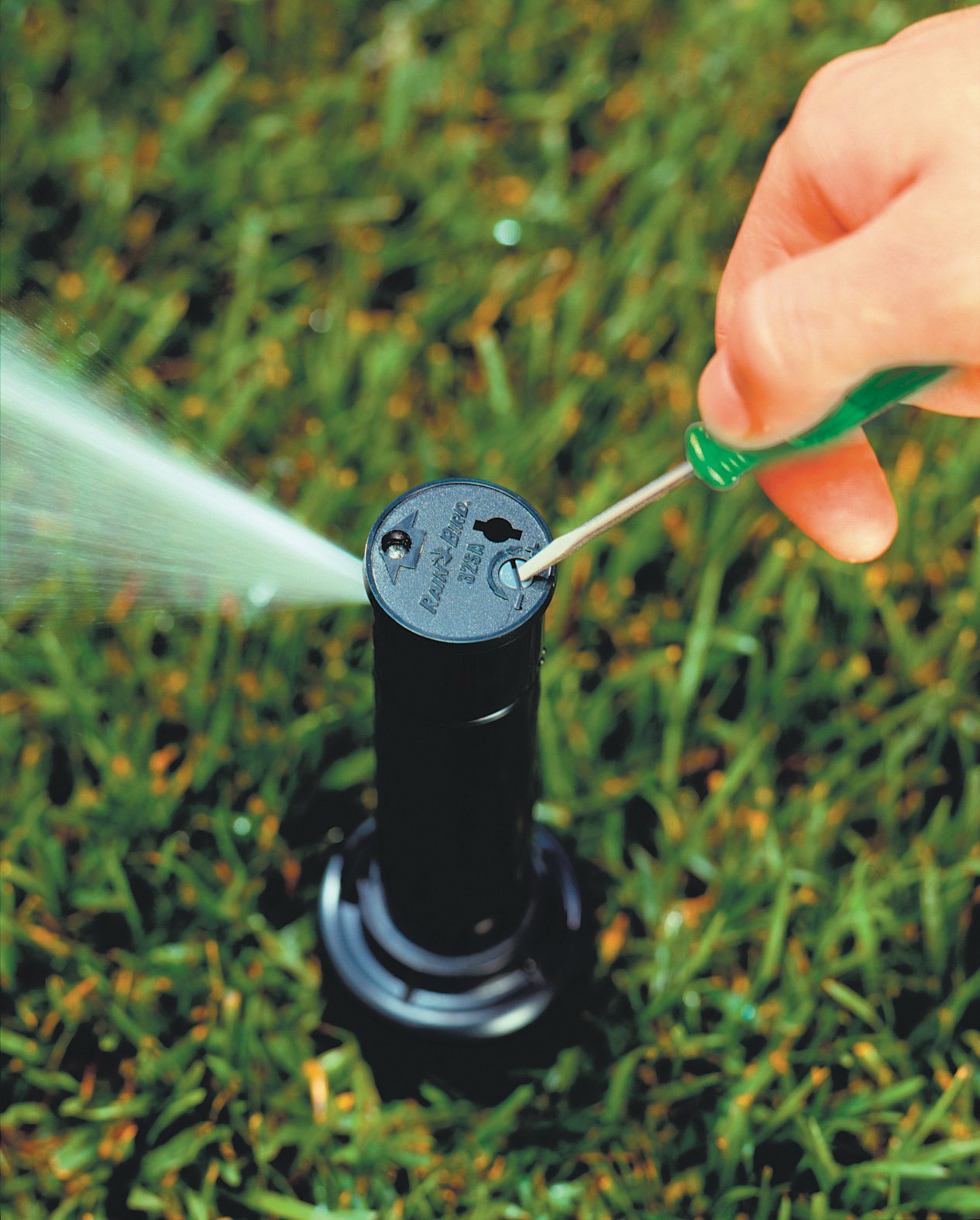 Rain Bird 32SA SAM Seal-A-Matic Simple Adjust Gear Drive Rotor, 40° - 360° Pattern, 19' - 32' Spray Distance (Replacement Rotor for 32ETI Easy to Install Kit) 🍁 All In One Marketplace Canada