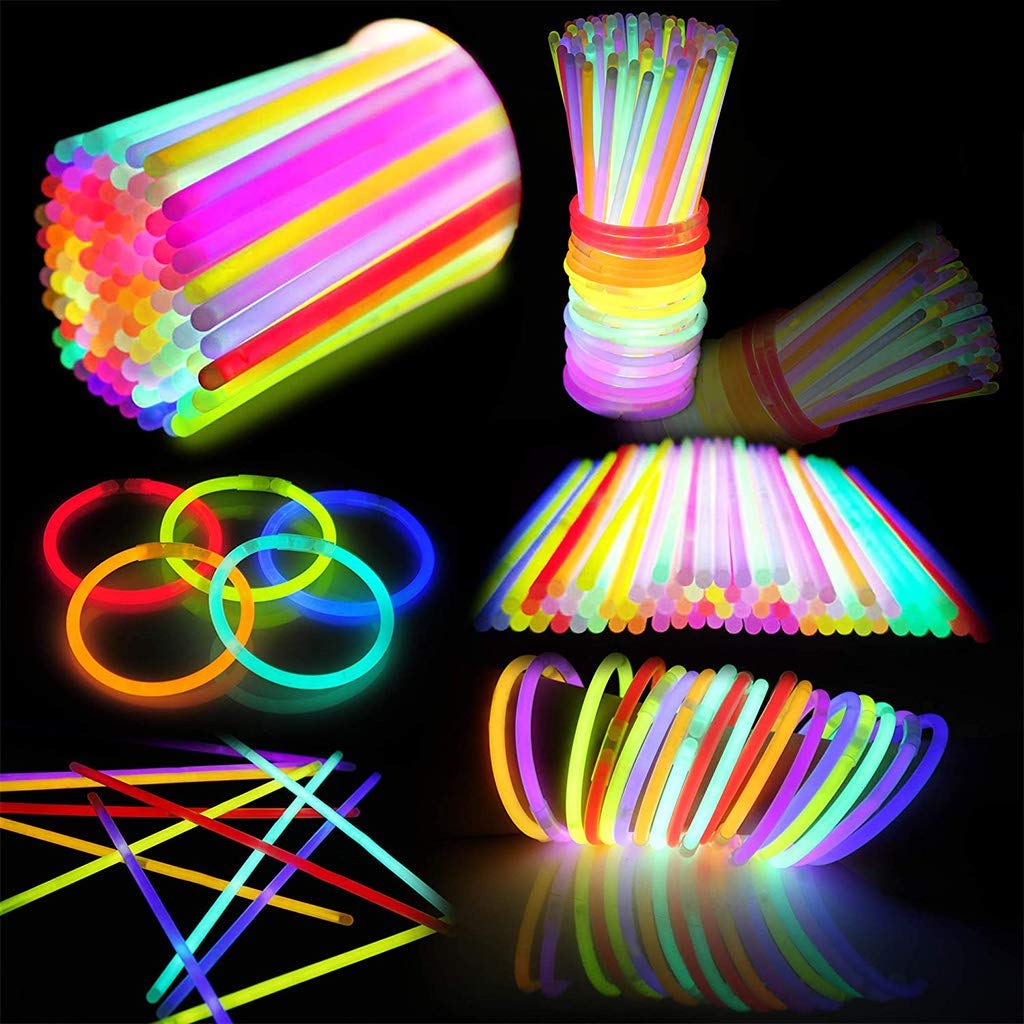 JOYIN 200 Pcs Glow Sticks Bulk 8" Glowsticks, Glow Stick Bracelets Necklaces, Glow in the Dark Party Favors, Easter, Christmas, Halloween Party Supplies Pack 🍁 All In One Marketplace Canada