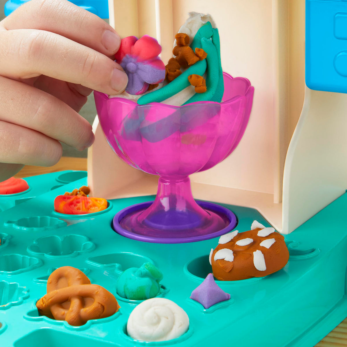 Play-Doh Rainbow Swirl Ice Cream Playset with 7 Pretend Play Kitchen Accessories, Arts and Crafts Toys for 3 Year Old Girls and Boys and Up 🍁 All In One Marketplace Canada