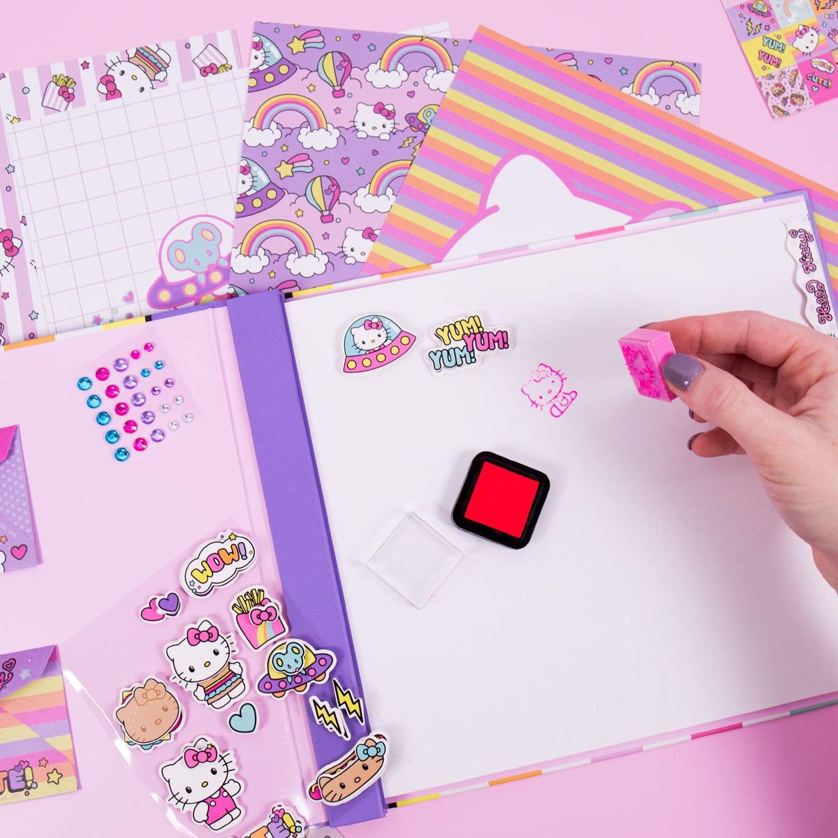 Horizon Group USA Hello Kitty All-In-One Scrapbook, Over 250 Sanrio Stationery, Cute School Supplies, Hello Kitty Notebook, Kawaii Stationery 🍁 All In One Marketplace Canada