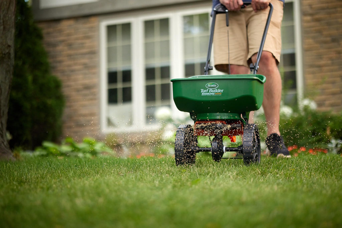 Scotts 20240 Turf Builder Grass Seed Shady Areas Mix 🍁 All In One Marketplace Canada