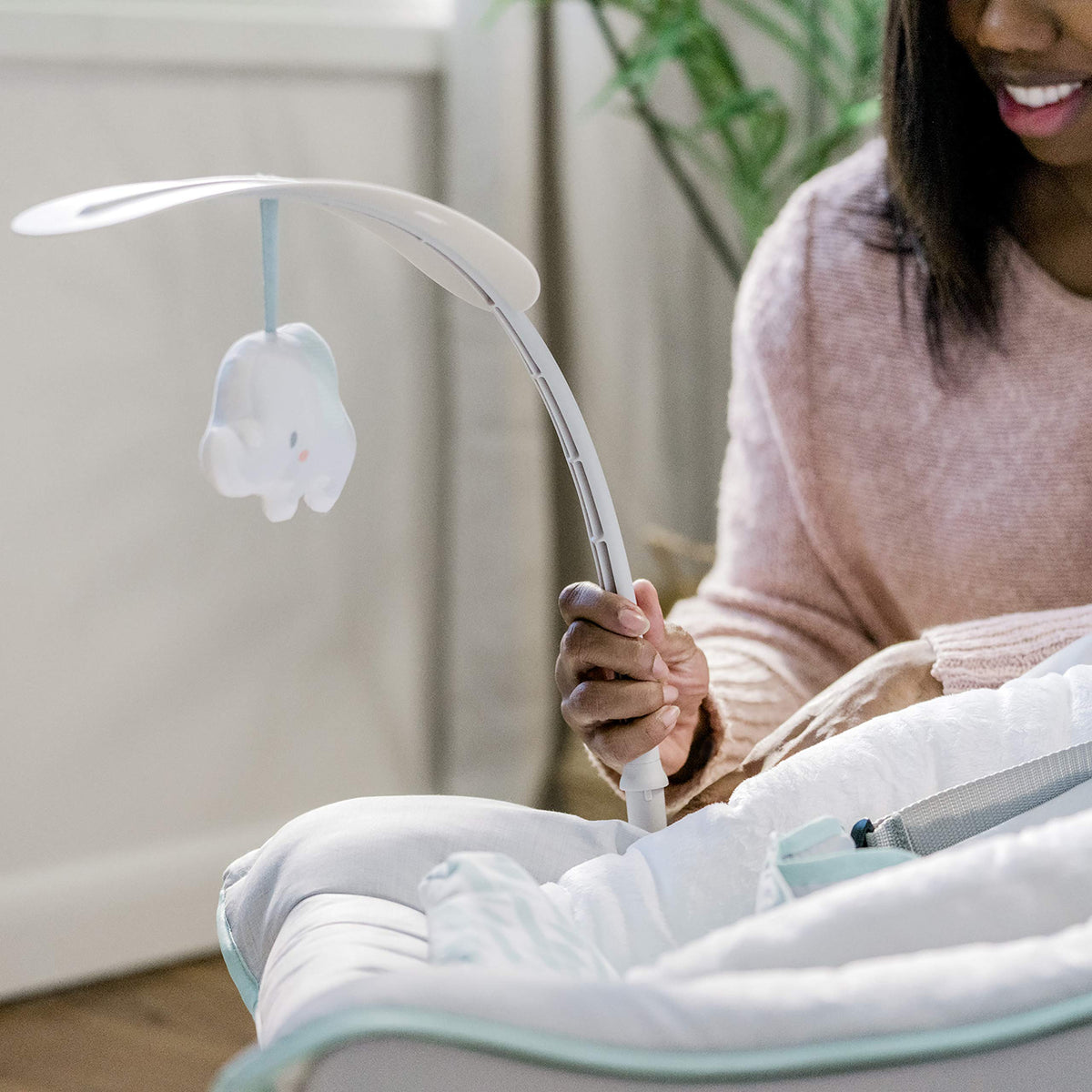 Ingenuity Keep Cozy 3-in-1 Grow with Me Vibrating Baby Bouncer, Seat & Infant to Toddler Rocker, Vibrations & Toy Bar, 0-30 Months Up to 40 lbs (Weaver) 🍁 All In One Marketplace Canada