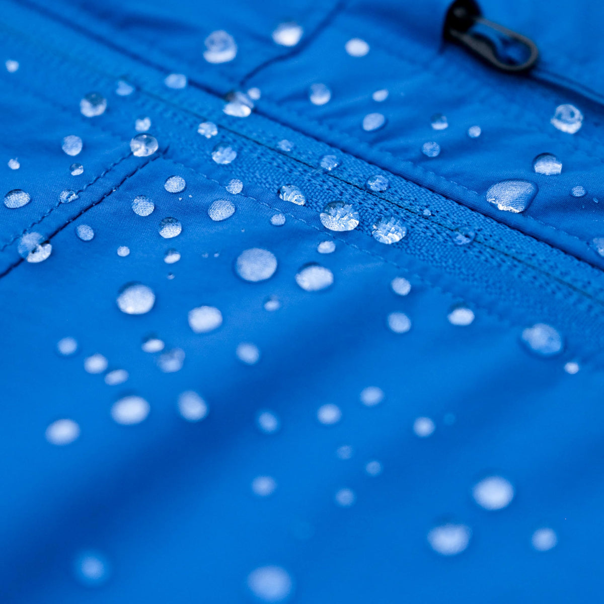 GEAR AID Revivex Durable Water Repellent (DWR) Spray for Waterproofing, Restoring Performance on Nylon Jackets, Gore-TEX, Paddle and Camping Gear, Non-aerosol 16.9 fl oz 🍁 All In One Marketplace Canada