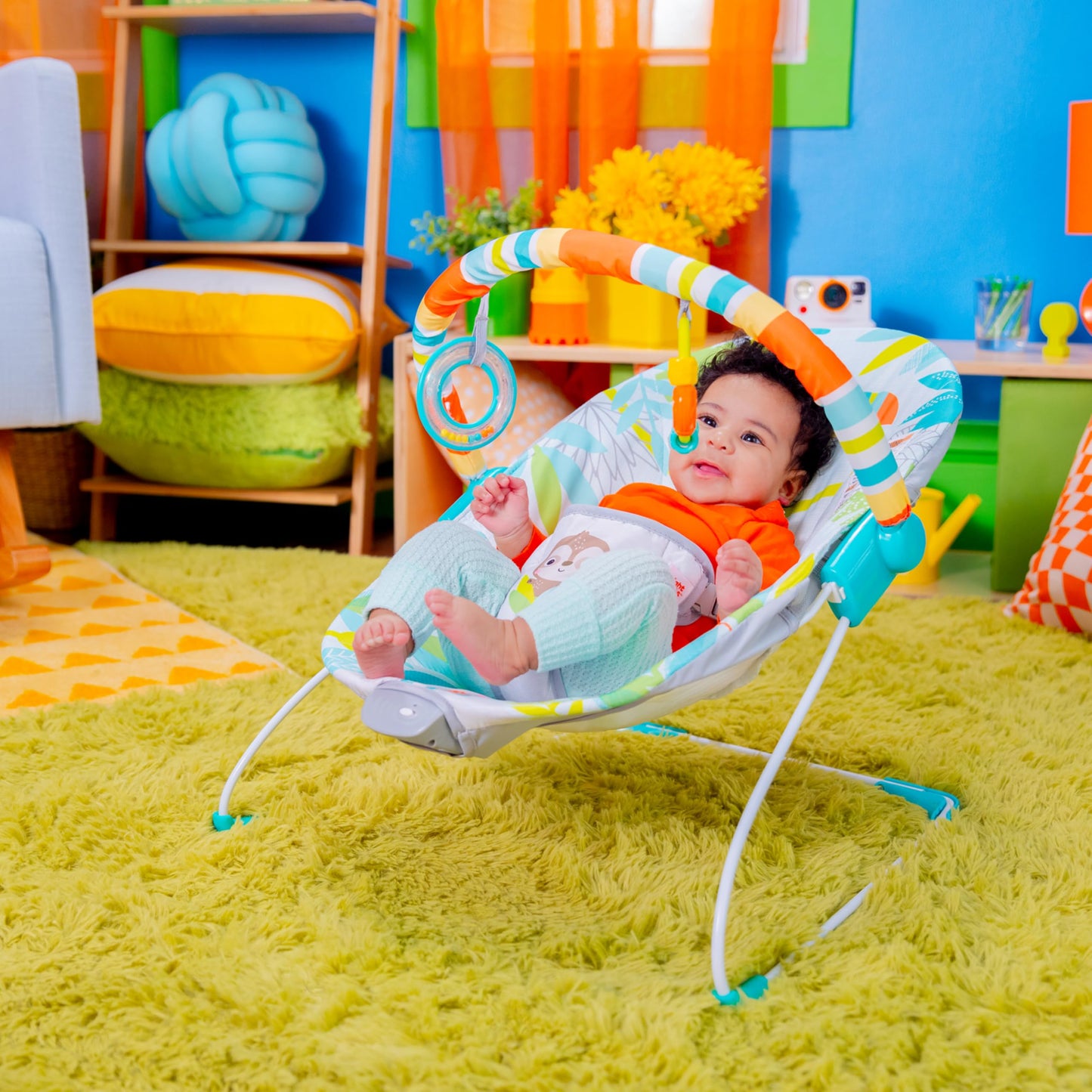 Bright Starts Rainforest Vibes 3-Point Harness Vibrating Baby Bouncer with -Toy bar 🍁 All In One Marketplace Canada