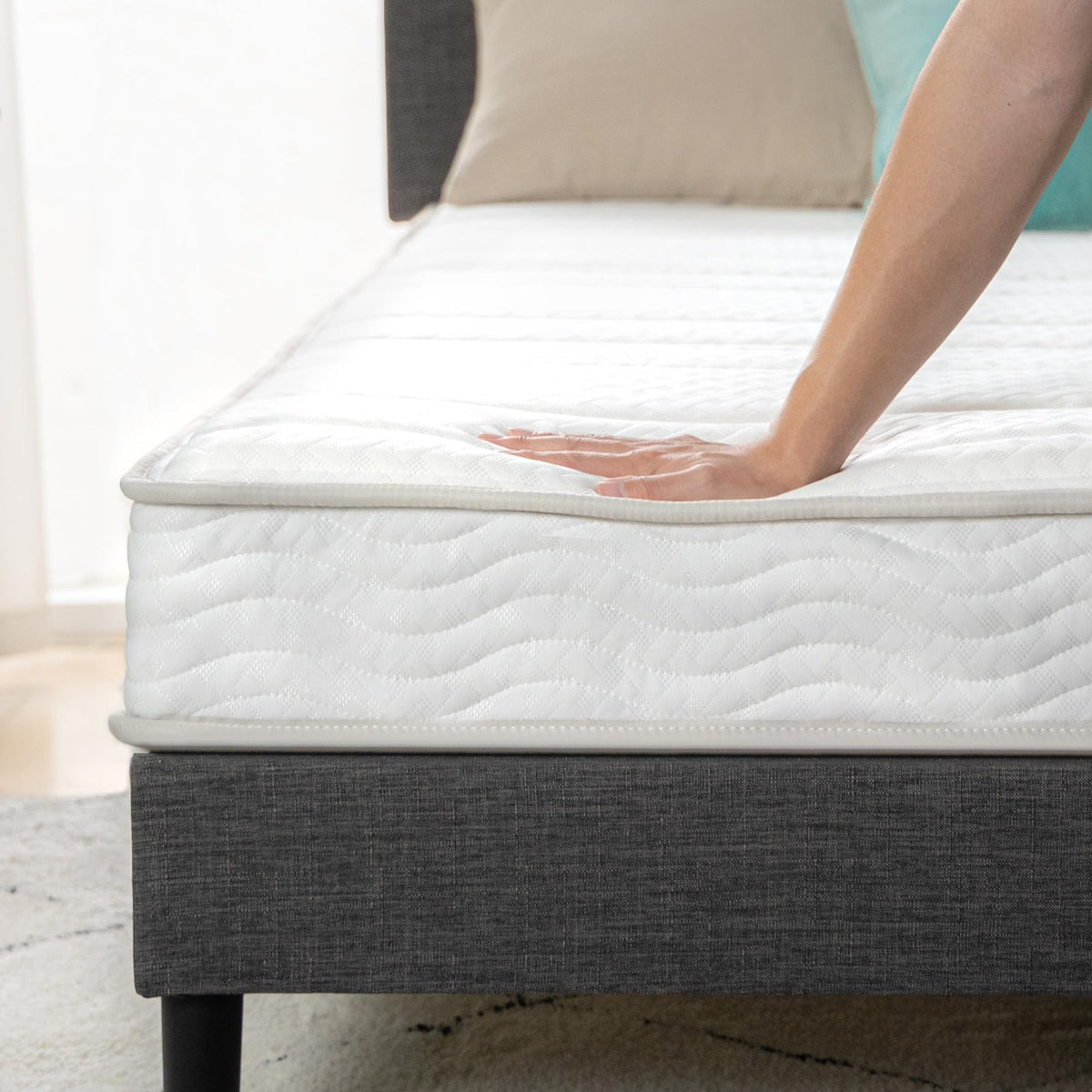 Zinus Full Mattress - 6 Inch Foam and Spring Hybrid Mattress, Affordable Mattress, CertiPUR-US Certified Foam with Pressure Relief, Mattress in a Box, 10-Year Warranty, Full Size 🍁 All In One Marketplace Canada