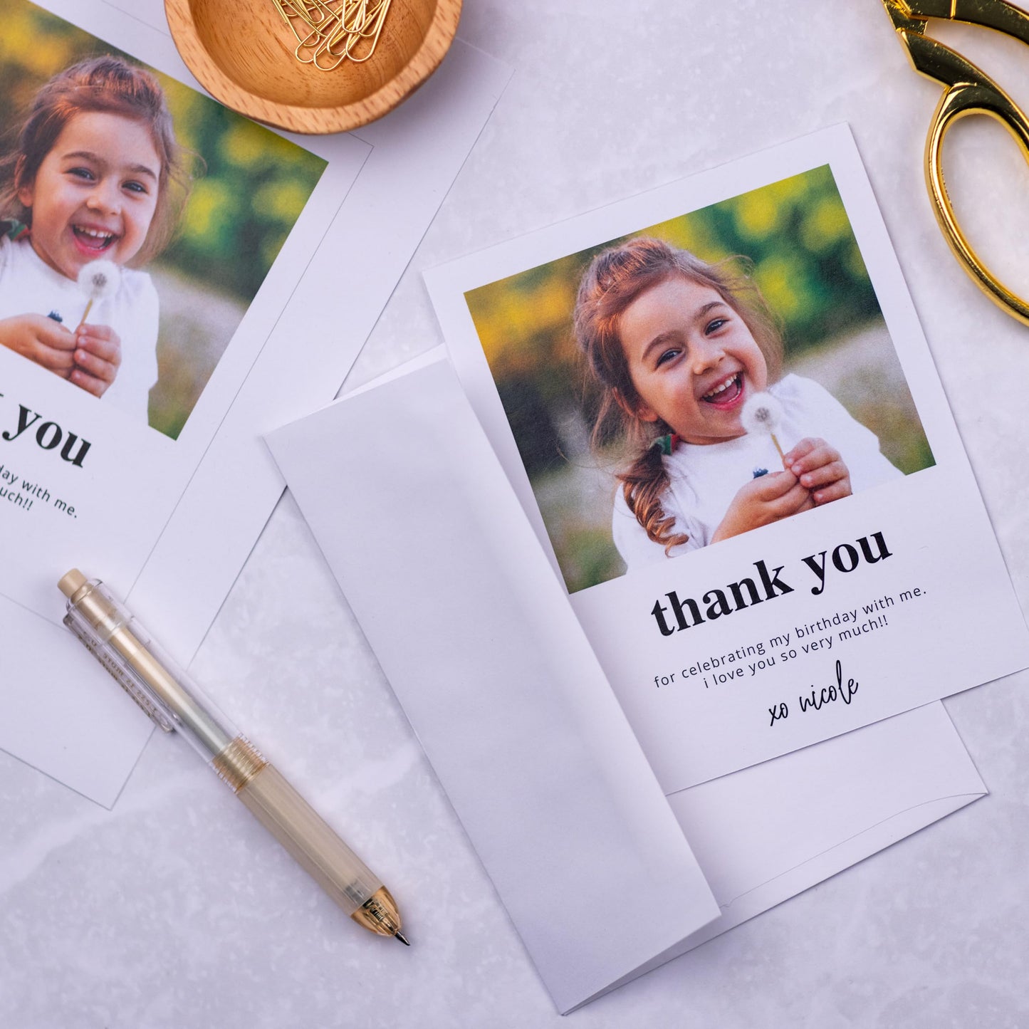 Neenah Coverstock, Bright White, 325 Sheets, 65 lb/176 gsm, 96 Brightness, 8.5" x 11" - MORE SHEETS! (91632), Ream 🍁 All In One Marketplace Canada