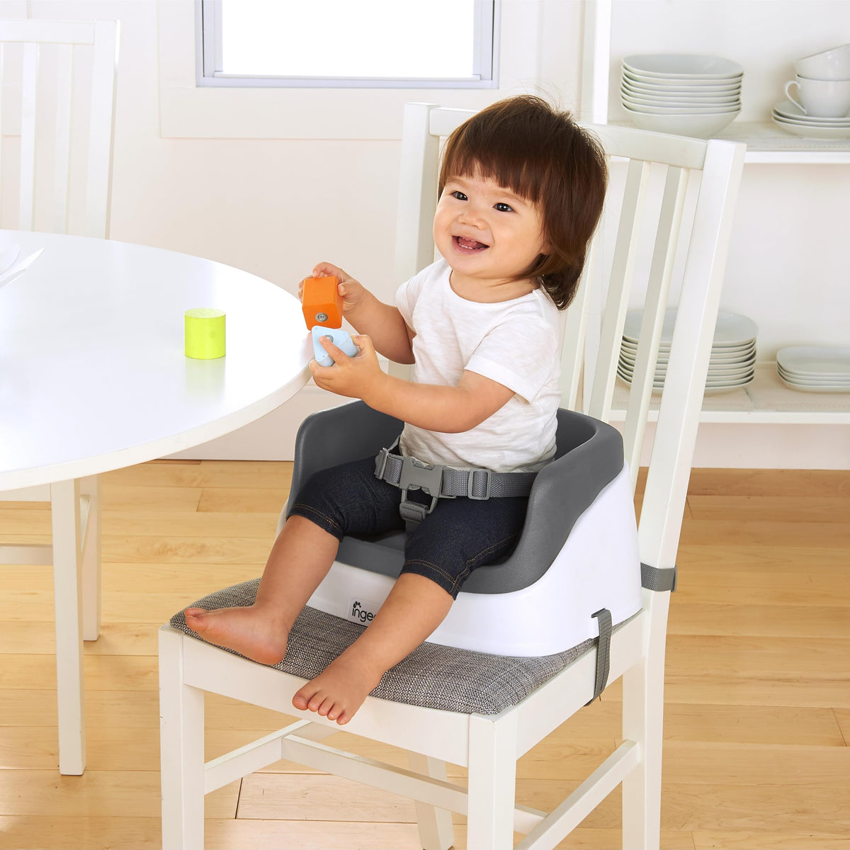 Ingenuity SmartClean Toddler Booster Seat for Kitchen Chair – Lightweight for on-the-go, Easy-Clean, 3-Point Harness Strap – Booster Seat for Dining Table, Slate 🍁 All In One Marketplace Canada