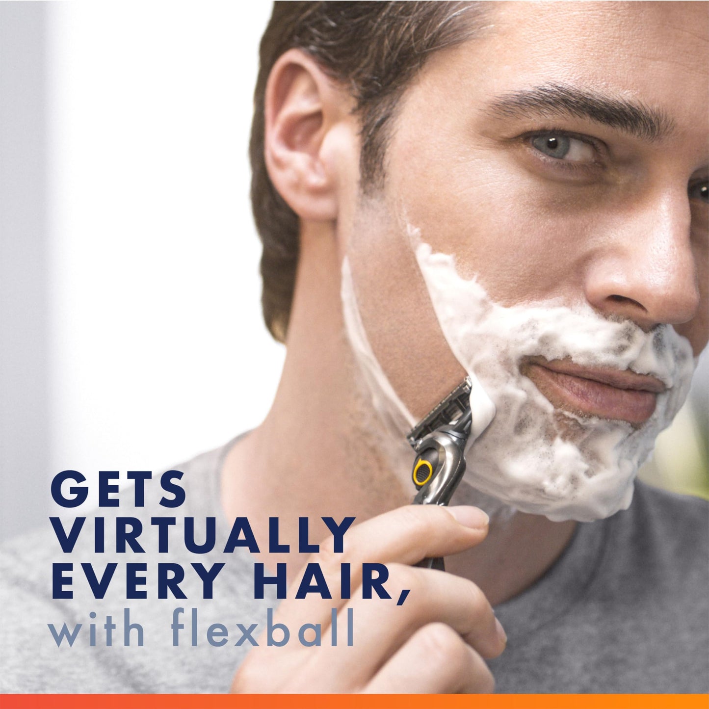 Gillette - ProGlide Shield Men's Razor, 1 Handle and 4 Refills 🍁 All In One Marketplace Canada