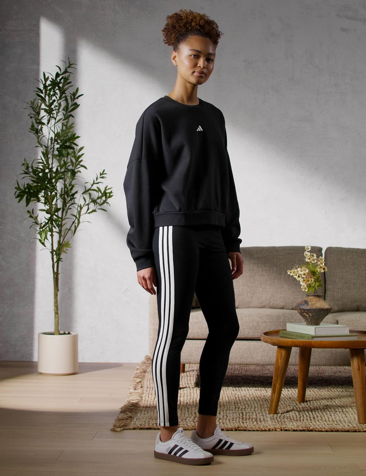 Adidas Women's VL Court 3.0, White/Core Black/Grey One, 7.5 🍁 All In One Marketplace Canada