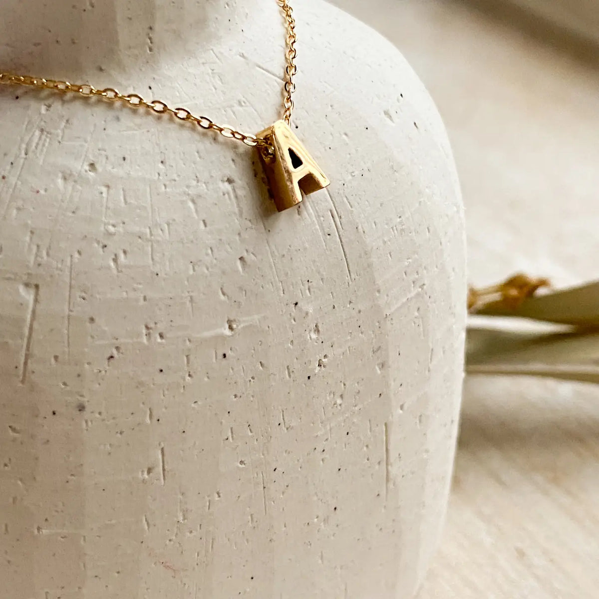 Simple Letter Necklace | Gold Plated | Agaveh