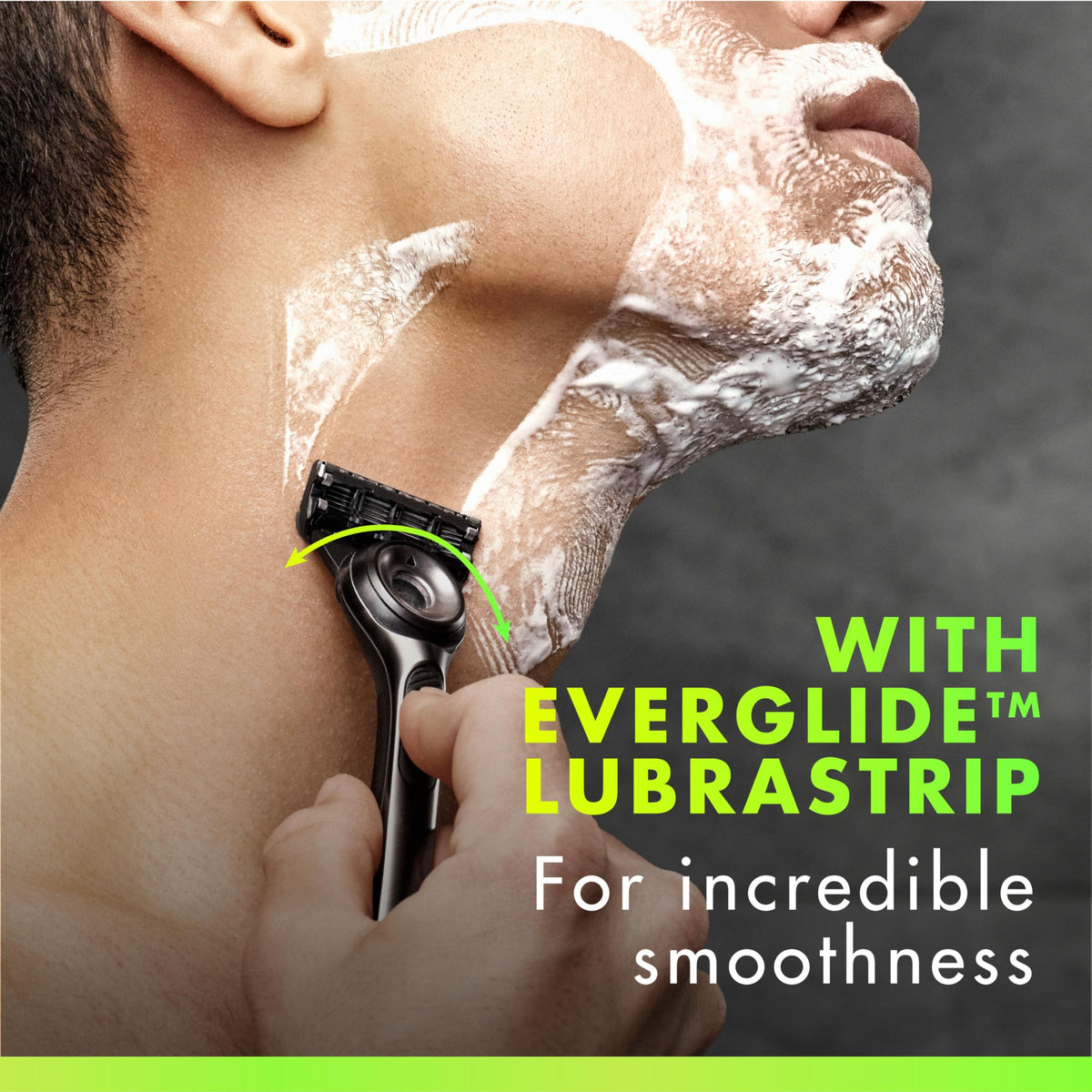 Gillette Mens Razor Blade Refills with Exfoliating Bar by GilletteLabs, Compatible Only with GilletteLabs Razors with Exfoliating Bar and Heated Razor, 4 Razor Blade Cartridges 🍁 All In One Marketplace Canada