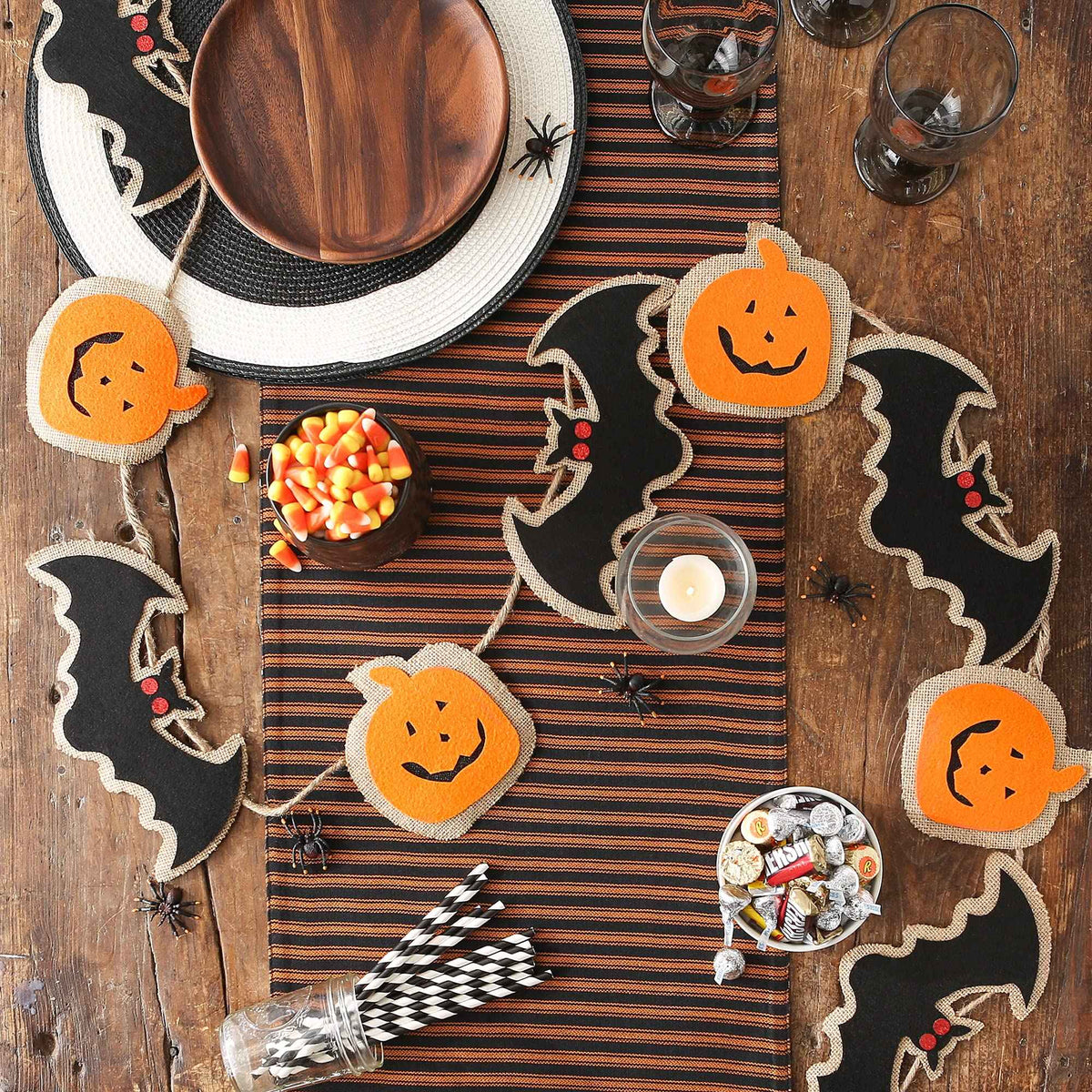 DII Fall Home & Party Décor Spooky Halloween Decorations Indoor & Front Porch, Garland, 72-Inch Length, Bat & Pumpkin
