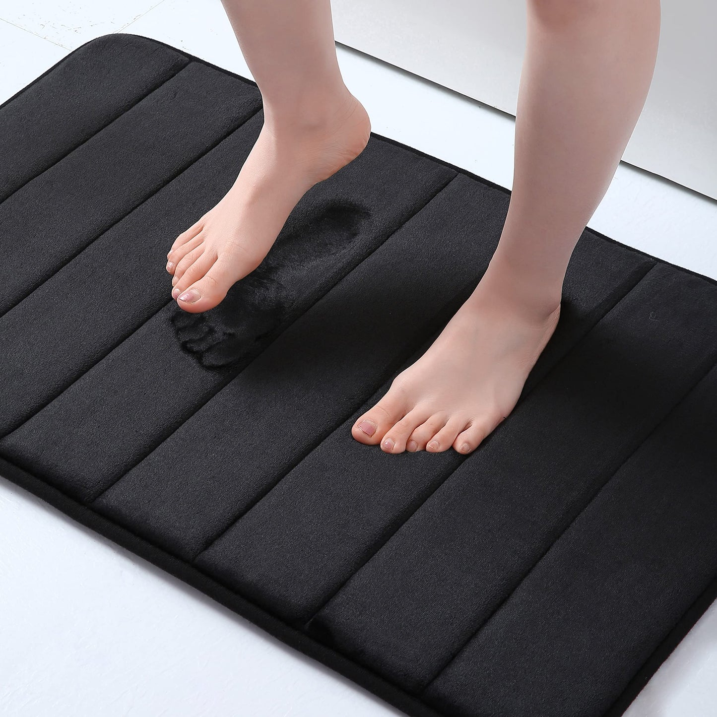 OLANLY Soft Memory Foam Bath Mat, Non-Slip and Super Absorbent Bathroom Mat, Machine Washable Quick Dry Bath Mats for Bathroom, Shower, and Tub, 16" x 24", Black 🍁 All In One Marketplace Canada