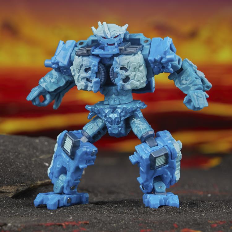 Transformers: Legacy United Star Raider Thundertron, Star Raider Nightstrike, & Infernac Universe Calcitron Exclusive