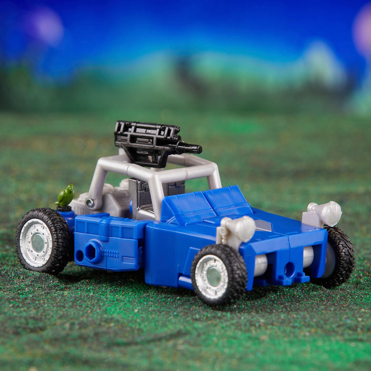Transformers Legacy Evolution Deluxe Beachcomber & Paradise Parakeet - Reissue