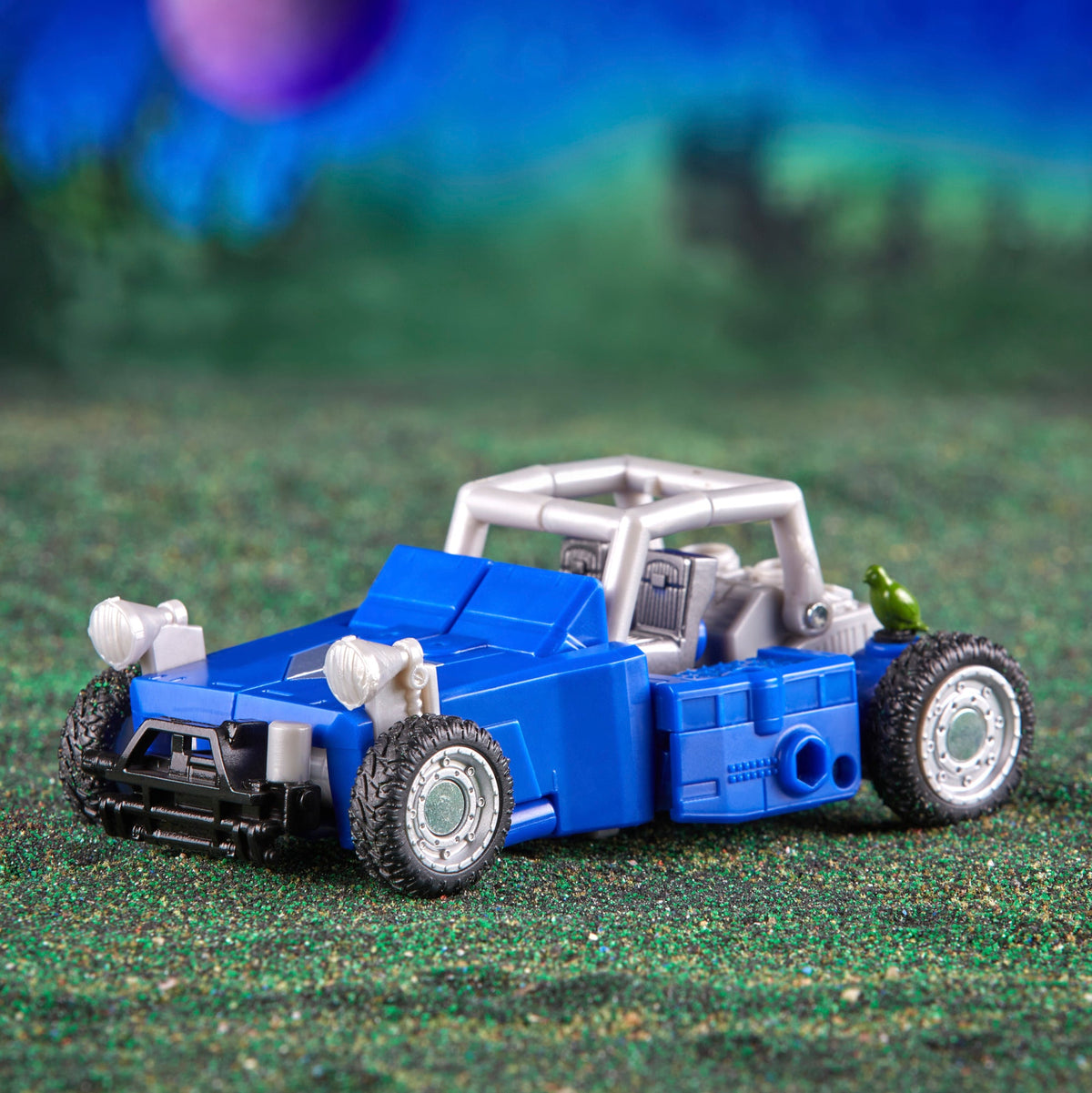 Transformers Legacy Evolution Deluxe Beachcomber & Paradise Parakeet - Reissue