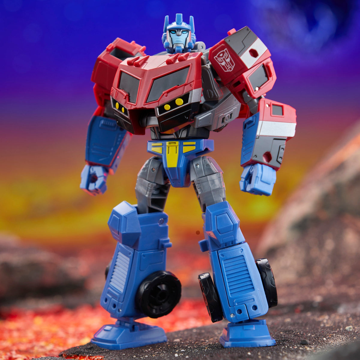 Transformers Legacy United - Voyager Class - Animated Universe Optimus Prime