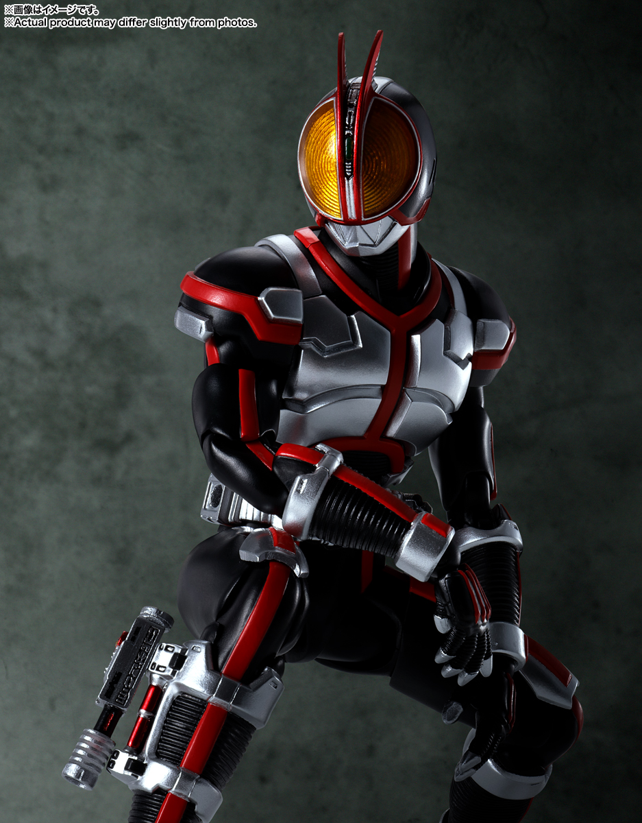 BANDAI  - Masked Rider Faiz Masked Rider Faiz - S.H.Figuarts (Shinkocchou Seihou)