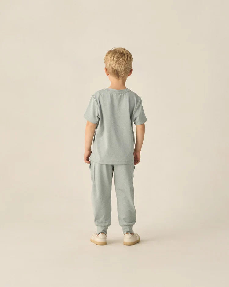 Cove Essential Pocket Tee | Heathered Sea Green | Rylee & Cru