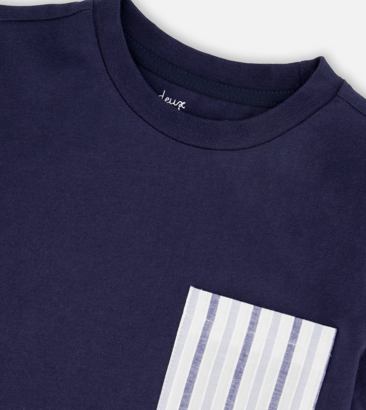 T-Shirt with Chest Pocket | Dark Blue | Deux par Deux