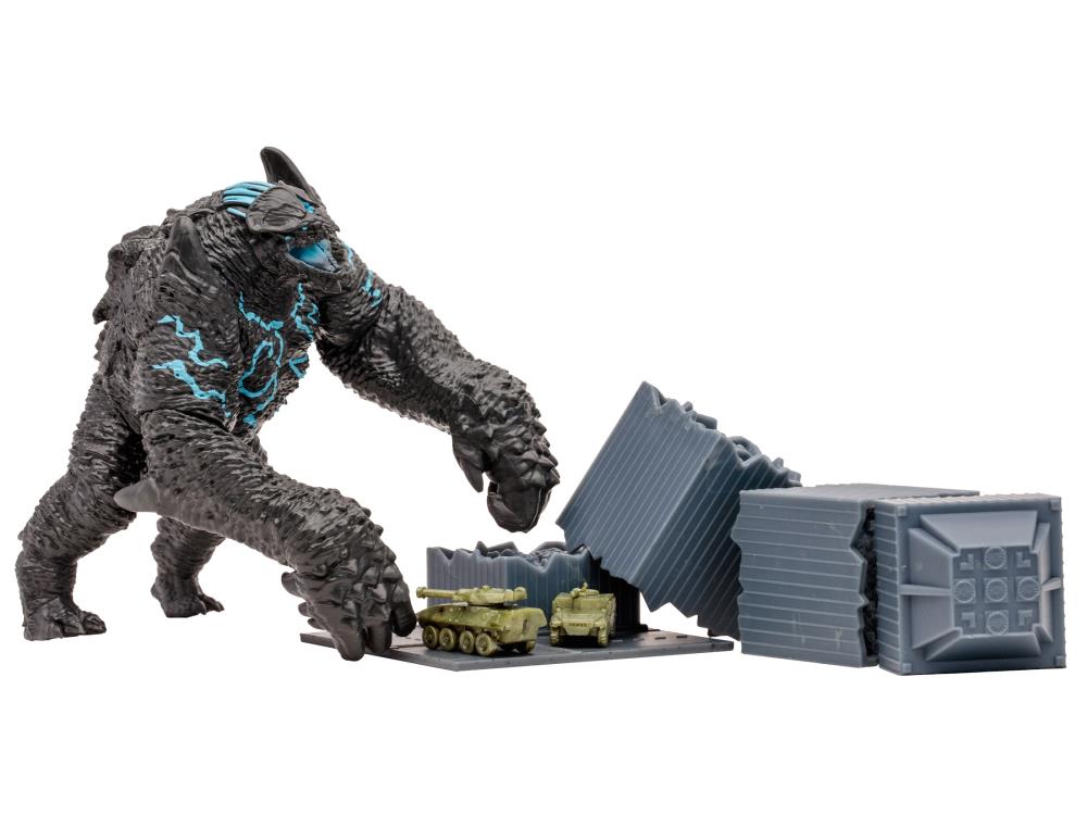 Pacific Rim: Aftermath Leatherback 4" Action Figure Playset with Comic