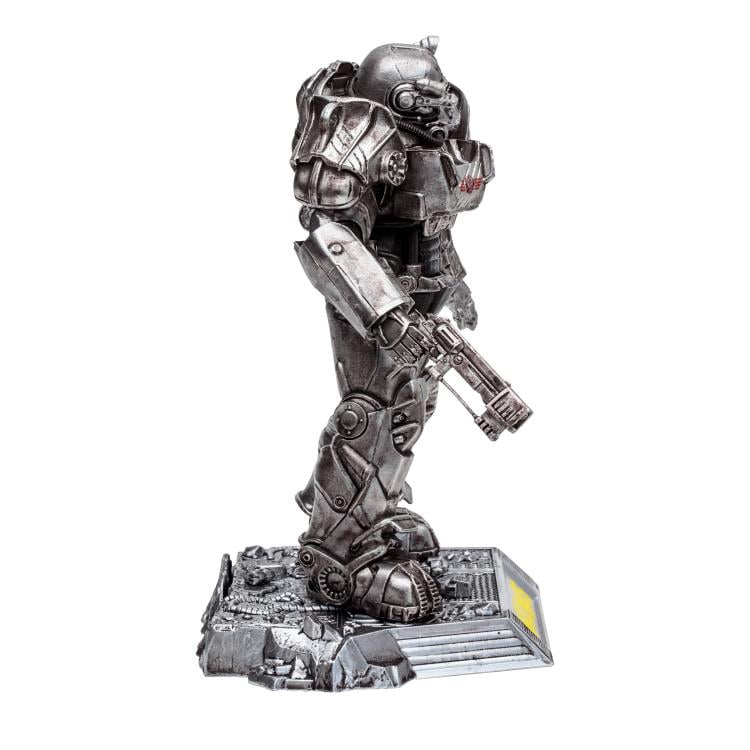 Fallout Movie Maniacs Maximus 6" Limited Edition Figure