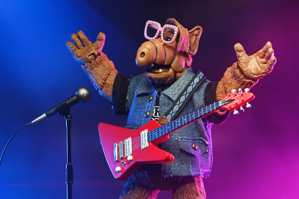 ALF Ultimate Born to Rock ALF Action Figure