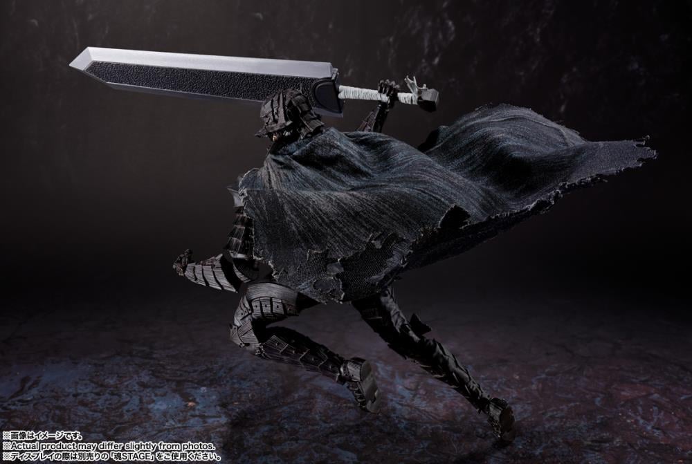 Berserk S.H.Figuarts Guts (Berserker Armor - Heat of Passion