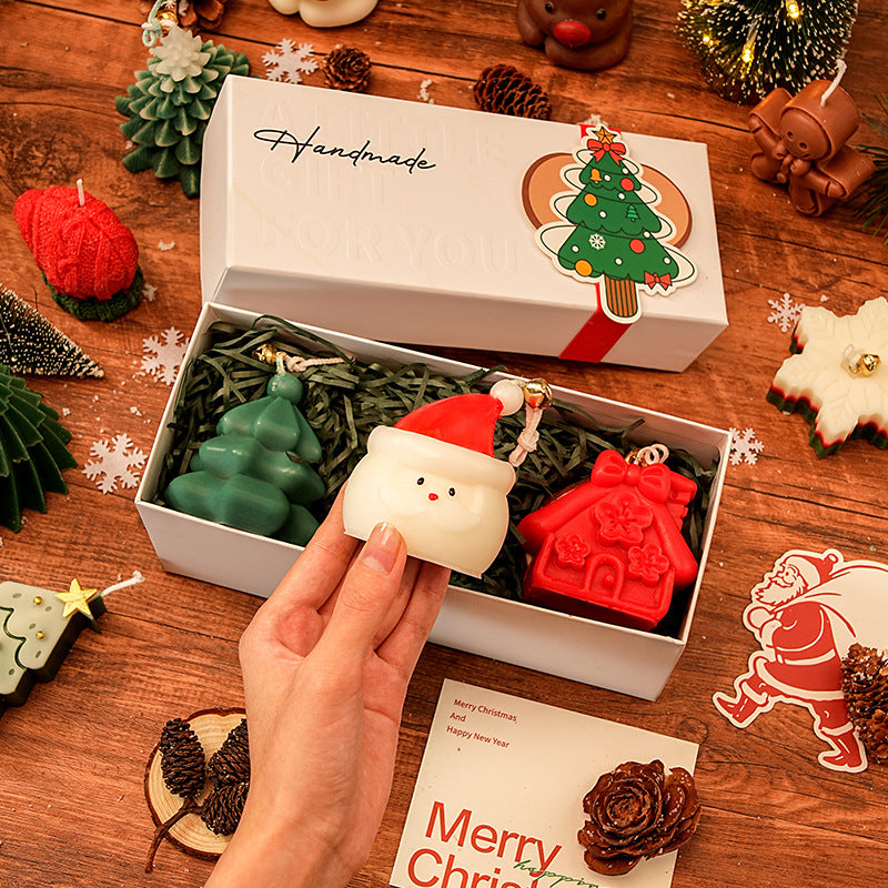 Christmas Scented Candle Gift Set, Festive Molded Aromatherapy Candles in Holiday Shapes – Snowman, Reindeer, Tree & Gingerbread, Home Decor Gift Box