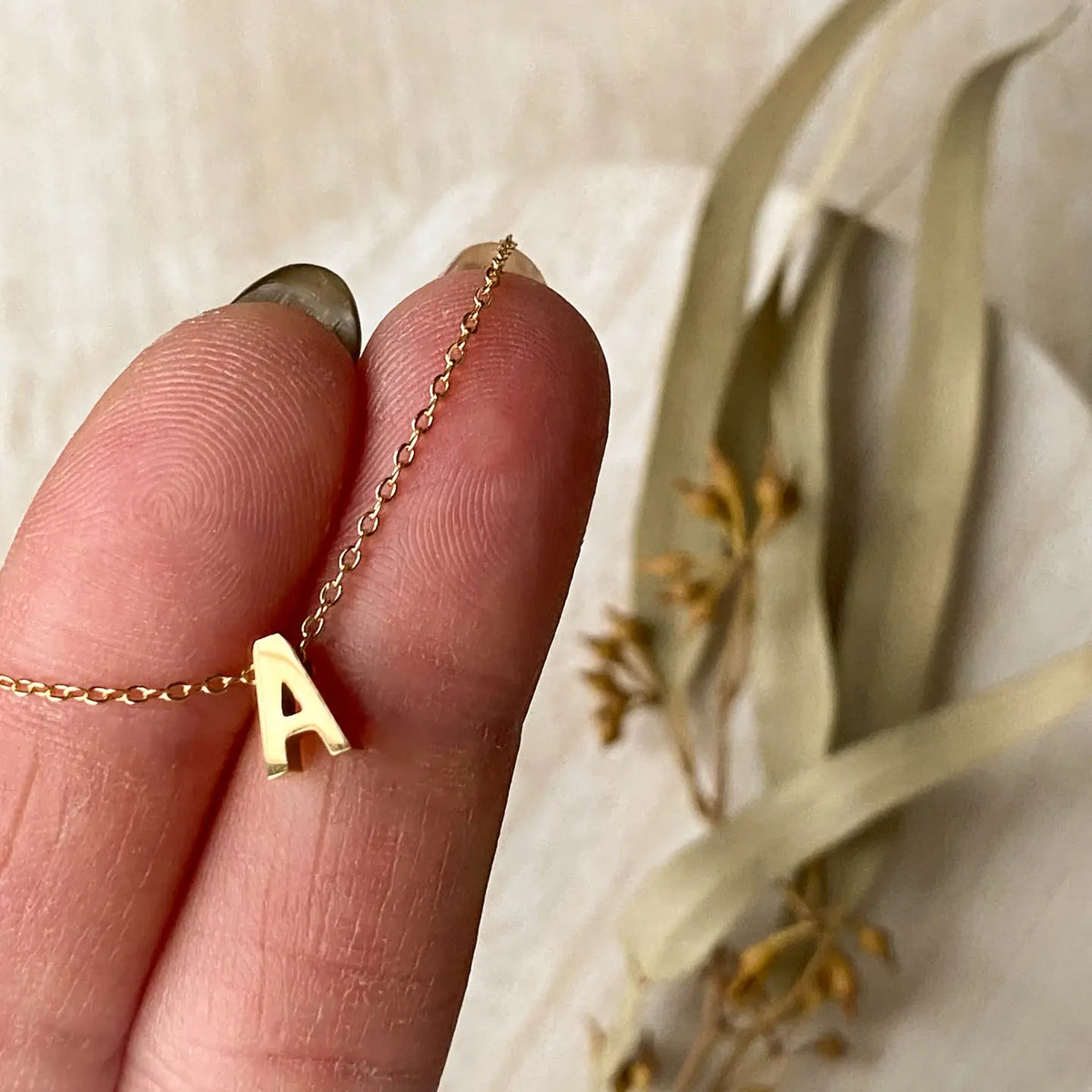 Simple Letter Necklace | Gold Plated | Agaveh