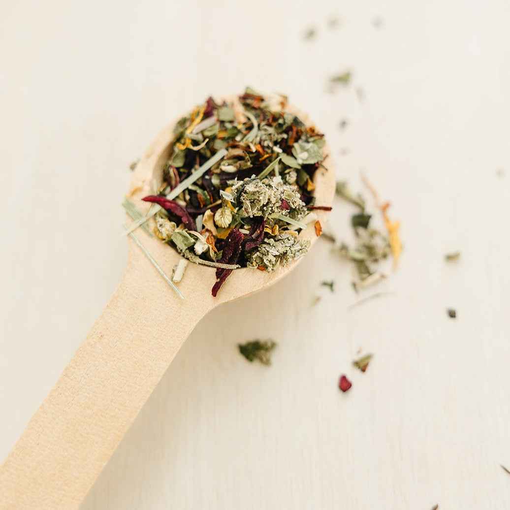 Organic Mothers Helper Postpartum Tea | Recovery & Restoration